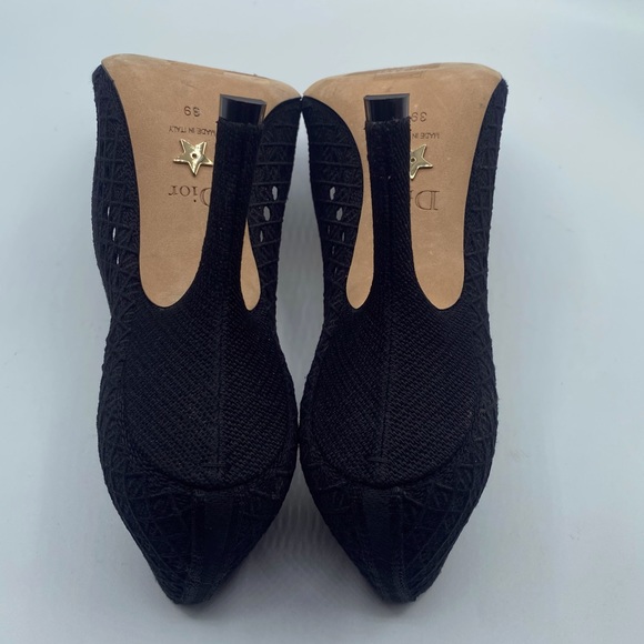 Christian Dior Capture Lace Pumps - Picture 9 of 10